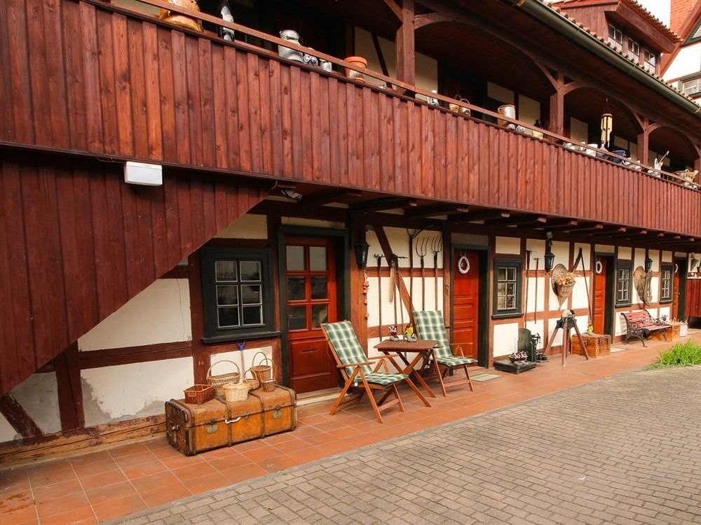 Hotel Erfurter Kreuz Kirchheim  Exterior photo
